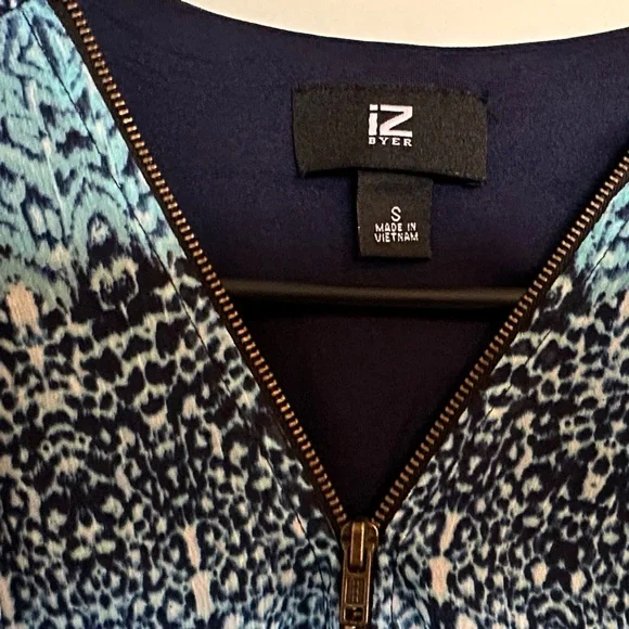Iz Byer Blue Patterned Dress - Picture 2 of 3